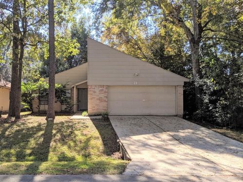 71 S Wavy Oak Cir, The Woodlands, TX, 77381-2844 | Card Image