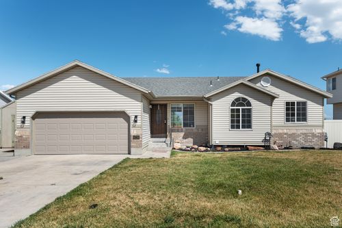 6739 Sol Rise Dr, West Jordan, UT, 84081-8152 | Card Image