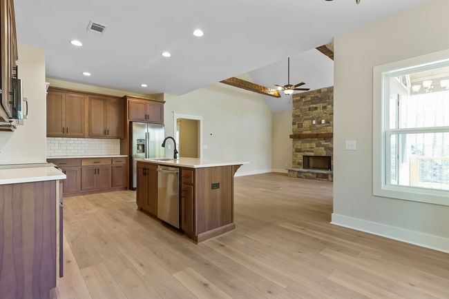 113 Summit View Ln, Home with 2 bedrooms, 4 bathrooms and 2 parking in Ellijay GA | Image 14