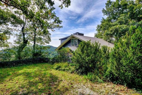 326 East Side Duck Mountain, Scaly Mountain, NC, 28775 | Card Image