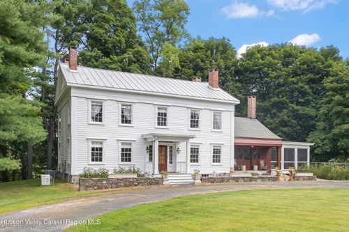 36 Market Ln, Clinton Corners, NY, 12514-2346 | Card Image