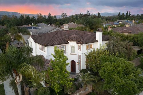 26 Upland, Irvine, CA, 92602-0927 | Card Image