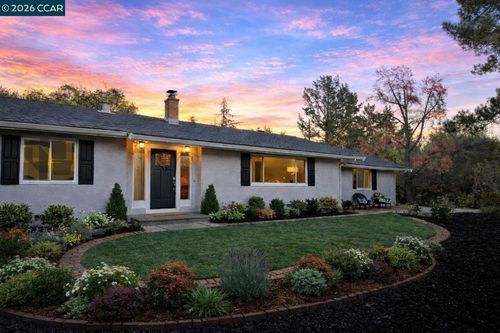 8 Cherry Hills Ct, Lafayette, CA, 94549-1702 | Card Image