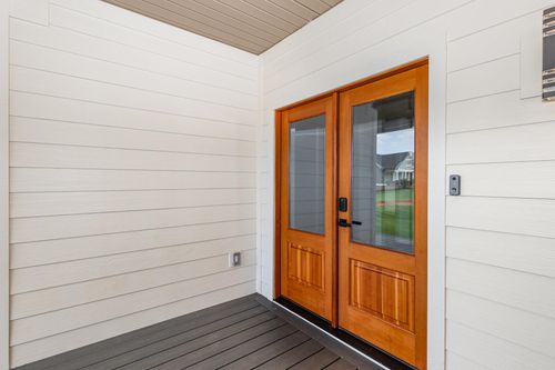 715 Tenerriffe Ct, Woodruff, SC, 29388-8036 | Card Image