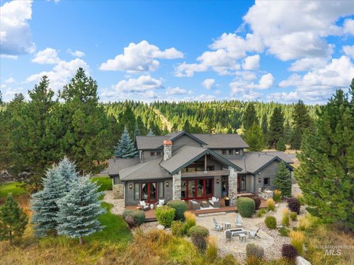 325 Whitetail Dr, McCall, ID, 83638-3605 | Card Image