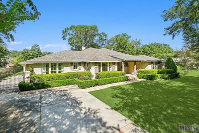 1744 Longwood Dr, House other with 4 bedrooms, 5 bathrooms and null parking in Baton Rouge LA | Image 1