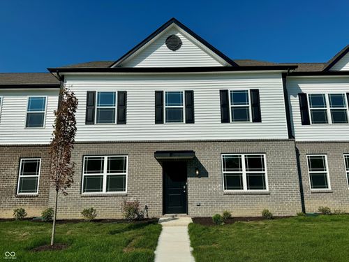 6162 Cascades Dr, Whitestown, IN, 46075-7598 | Card Image