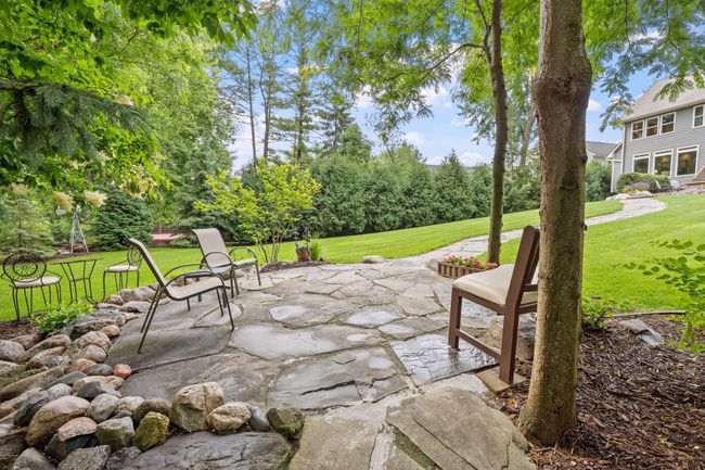 11-web-or-mls-221 George St-11.jpg | Image 9