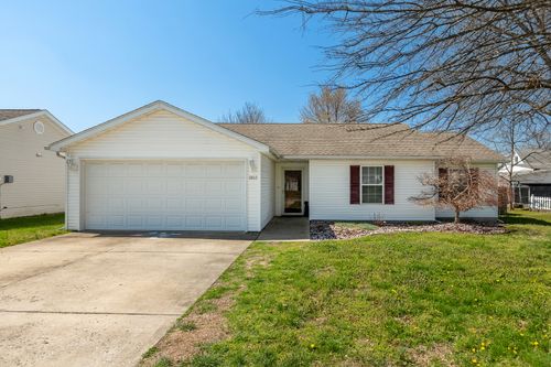 1802 Bridge St, Marion, IL, 62959-5333 | Card Image
