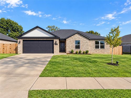 321 Silvaner St, Lowell, AR, 72745-6044 | Card Image