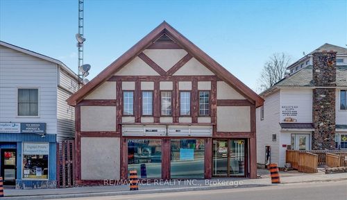 {{alt}} | Card Image