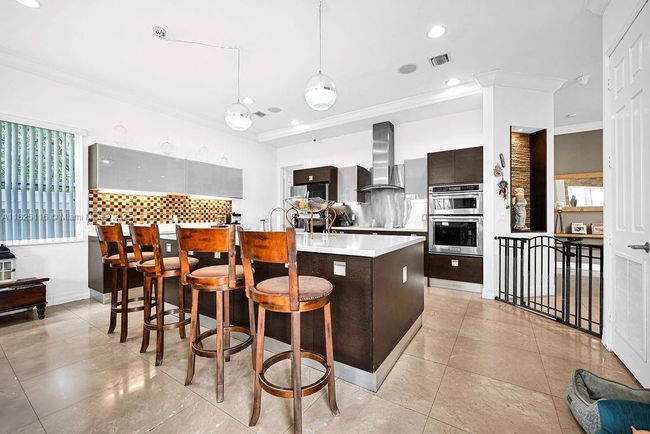 3521 Forest View Cir, House other with 5 bedrooms, 5 bathrooms and null parking in Fort Lauderdale FL | Image 25