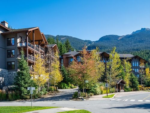 305b-2020 London Lane, Whistler, BC, V8E0B6 | Card Image