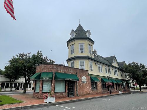 180 Broadway, Babylon, NY, 11704-5634 | Card Image