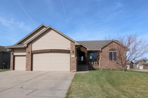 11755 W Wilkinson Ct, Maize, KS, 67101-9010 | Card Image