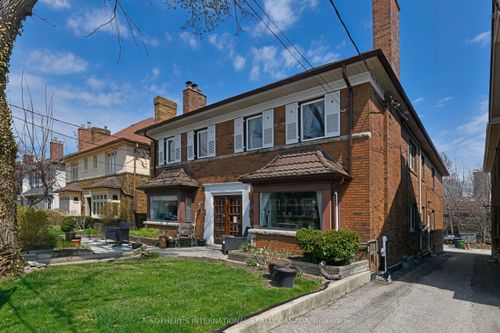 147 Highbourne Rd, Toronto, ON, M5P2J8 | Card Image