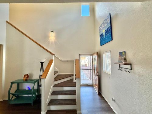 3324 Rio Fonda Ct Sw, Albuquerque, NM, 87121-9360 | Card Image
