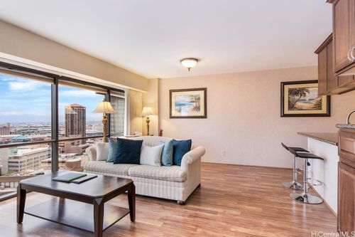 apt-2006-1088 Bishop St, Honolulu, HI, 96813-3122 | Card Image