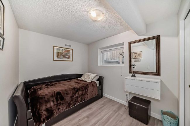 23 Sanderling Rise Nw, Home with 4 bedrooms, 3 bathrooms and 5 parking in Calgary AB | Image 20