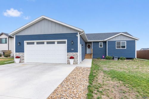 590 Antietam Dr, Box Elder, SD, 57719-1706 | Card Image