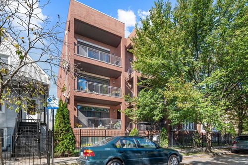 1n-2828 N Dawson Ave, Chicago, IL, 60618-6760 | Card Image