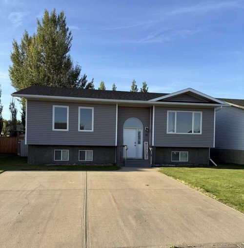23 Beaver Ranch Drive, High Level, AB, T0H1Z0 | Card Image