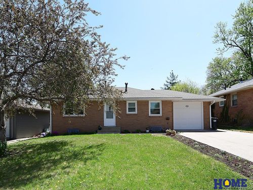 4513 Meredeth St, Lincoln, NE, 68506-4939 | Card Image