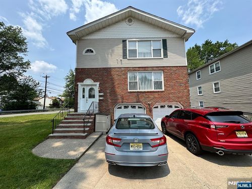 5 Daniel Ct, Saddle Brook, NJ, 07663-4501 | Card Image