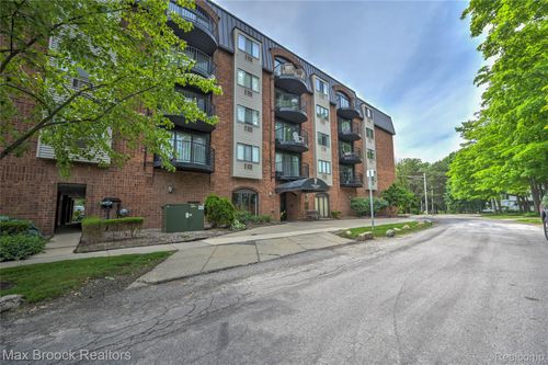 apt-503-35300 Woodward Ave, Birmingham, MI, 48009-0957 | Card Image