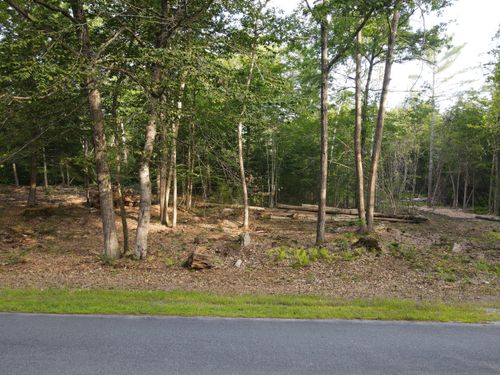 5 Oak Pond Road, Skowhegan, ME, 04967 | Card Image