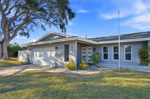 13945 106th Ave, Largo, FL, 33774-4528 | Card Image
