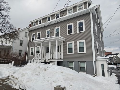 apt-3-7 Congress St, Milford, MA, 01757-4113 | Card Image