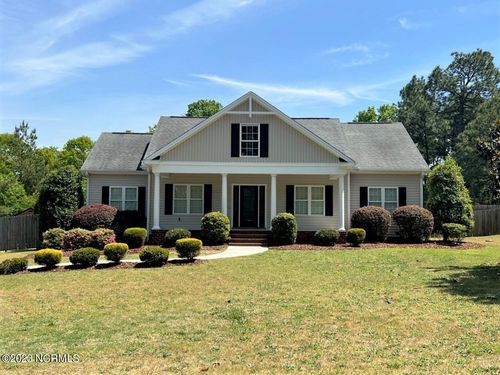 2239 E Indiana Ave, Southern Pines, NC, 28387-7407 | Card Image