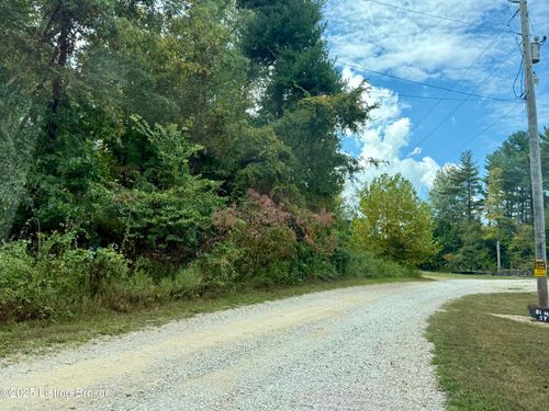 125 High St, Mc Daniels, KY, 40152 | Card Image