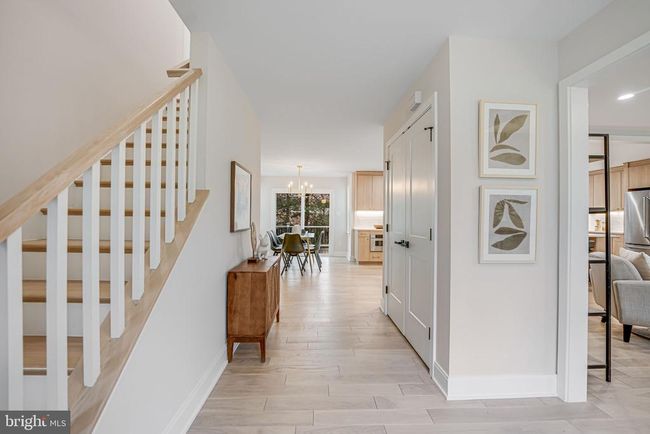 9051 Laurel Hill Ct, House other with 5 bedrooms, 4 bathrooms and null parking in VIENNA VA | Image 5