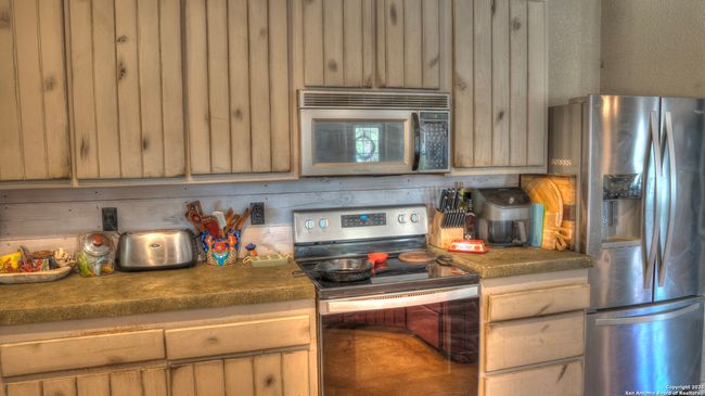 121 David Rankin Rd, House other with 3 bedrooms, 2 bathrooms and null parking in Leakey TX | Image 42