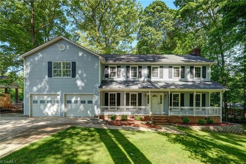 711 Woodsway Ct, Reidsville, NC, 27320-7005 | Card Image