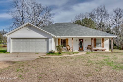 110 Scr 129, Mendenhall, MS, 39114-8921 | Card Image