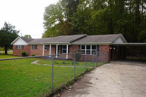 200 Newman Dr, Helena, AR, 72342-8807 | Card Image