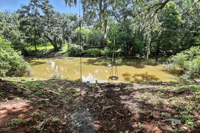 542 Circle Way St, House other with 4 bedrooms, 2 bathrooms and 1 parking in Lake Jackson TX | Image 18