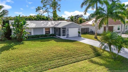 274 Ne Glentry Avenue, Port St Lucie, FL, 34983 | Card Image