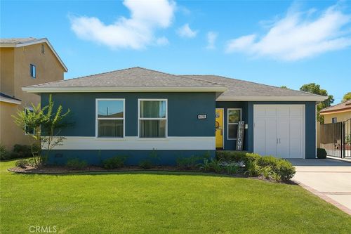 5613 Oliva Ave, Lakewood, CA, 90712-1611 | Card Image