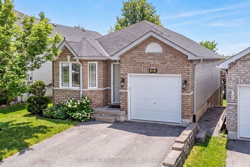617 Clancy Cres, Peterborough, ON, K9K2S2 | Card Image