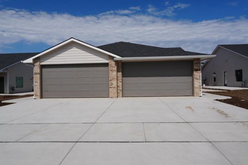 17012-14 W Lawson St Cir, Goddard, KS, 67052 | Card Image