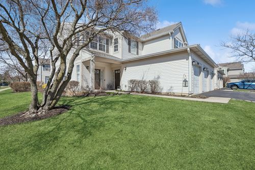3099 Falling Waters Ln, Lindenhurst, IL, 60046-6787 | Card Image
