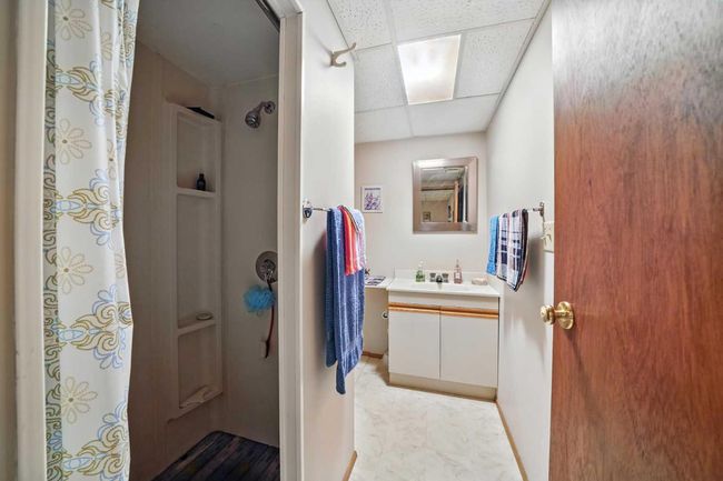 69 - 2816 Botterill Crescent, Townhouse with 2 bedrooms, 2 bathrooms and 2 parking in Red Deer AB | Image 21