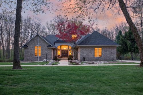 4929 Country Lane, Jackson, MI, 49201 | Card Image