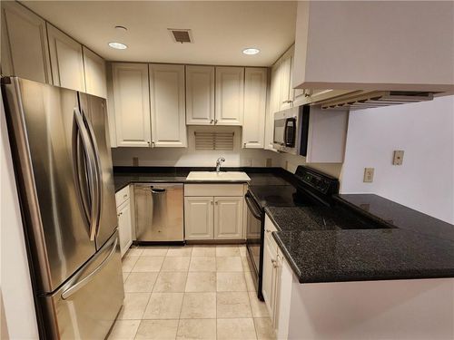 501-195 14th St Ne, Atlanta, GA, 30309-2671 | Card Image