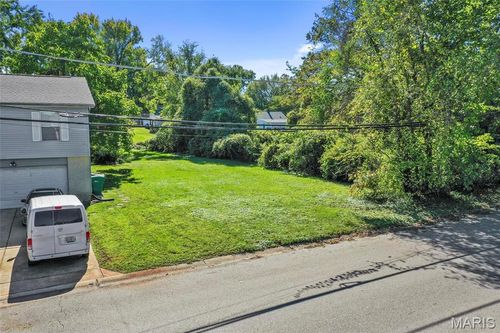 112 W Thornton Ave, Saint Louis, MO, 63119-1419 | Card Image