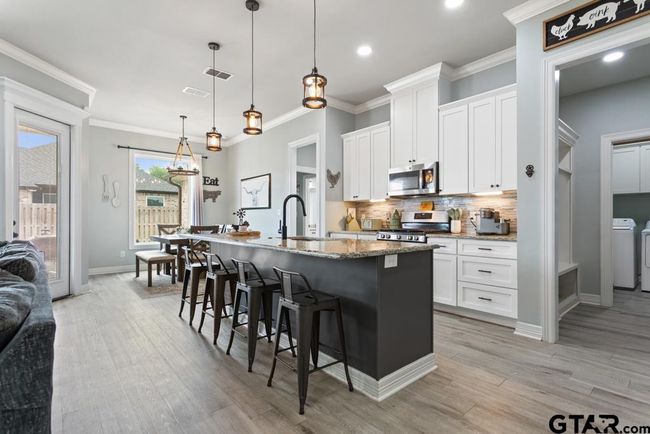 2101 Stephanie Dr, House other with 4 bedrooms, 2 bathrooms and null parking in Whitehouse TX | Image 9